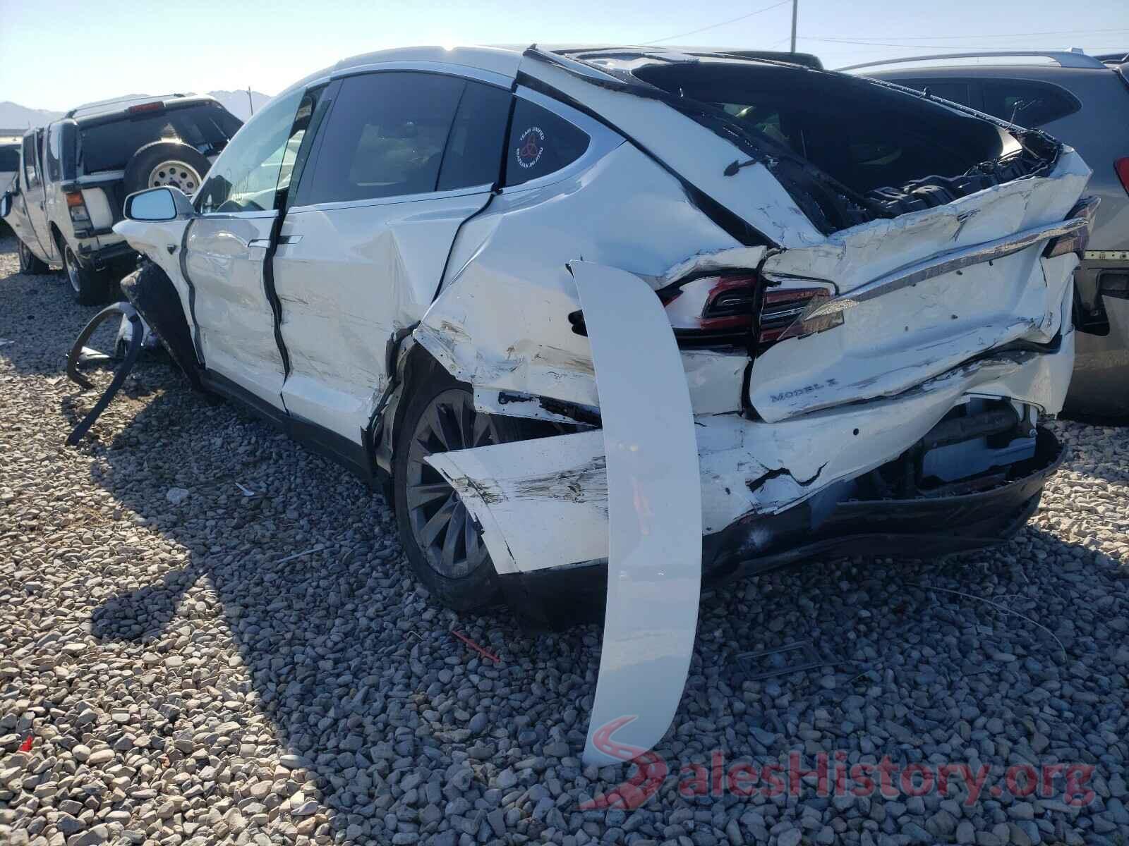 5YJXCAE43JF090044 2018 TESLA MODEL X