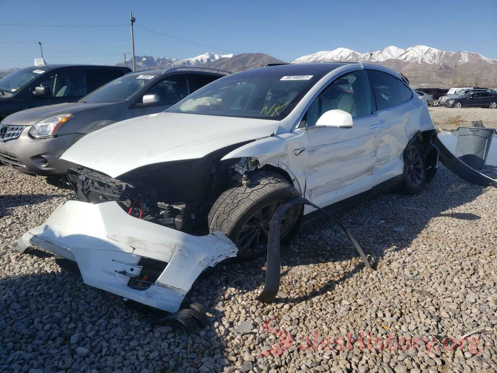 5YJXCAE43JF090044 2018 TESLA MODEL X