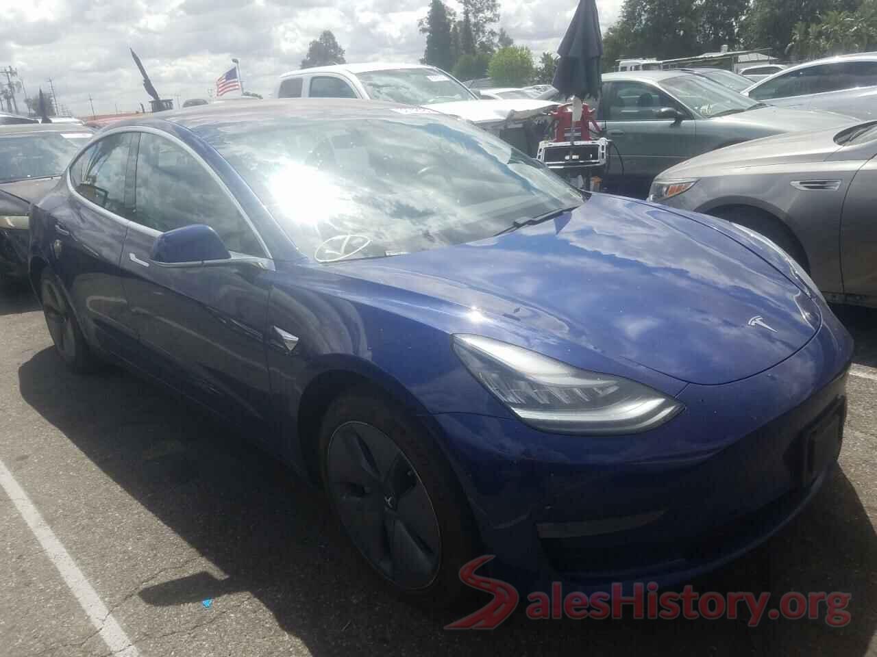 5YJ3E1EA8JF007397 2018 TESLA MODEL 3