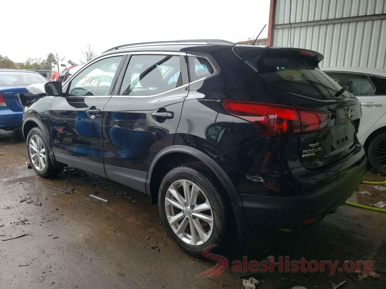 JN1BJ1CR5JW284765 2018 NISSAN ROGUE