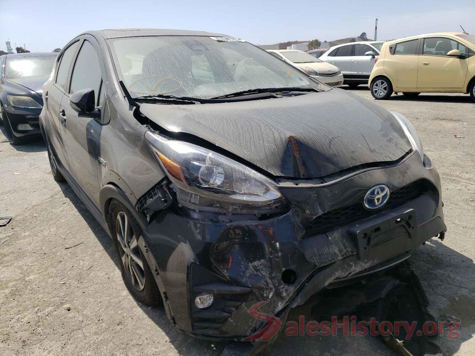 JTDKDTB3XJ1606567 2018 TOYOTA PRIUS