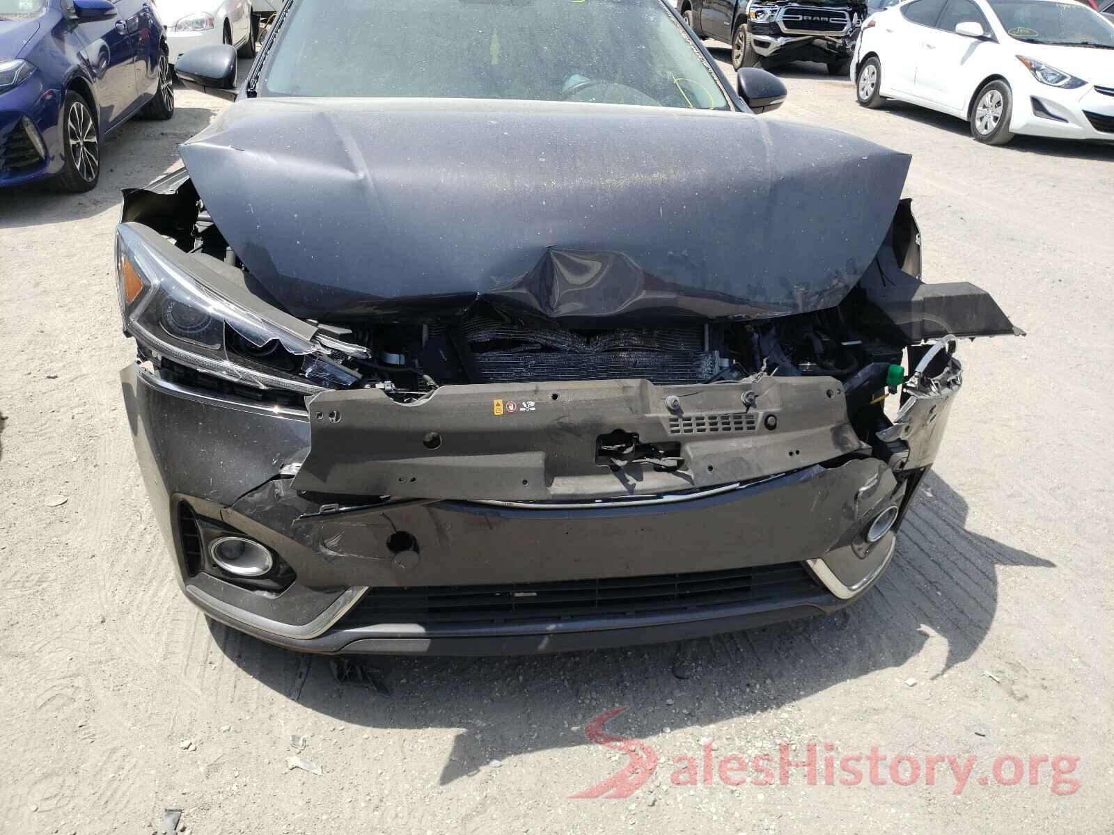 KNALC4J15H5068597 2017 KIA CADENZA