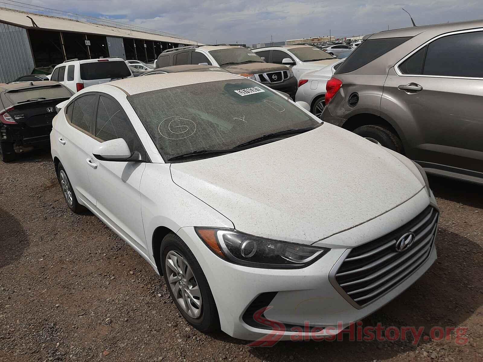 5NPD74LF7JH256743 2018 HYUNDAI ELANTRA