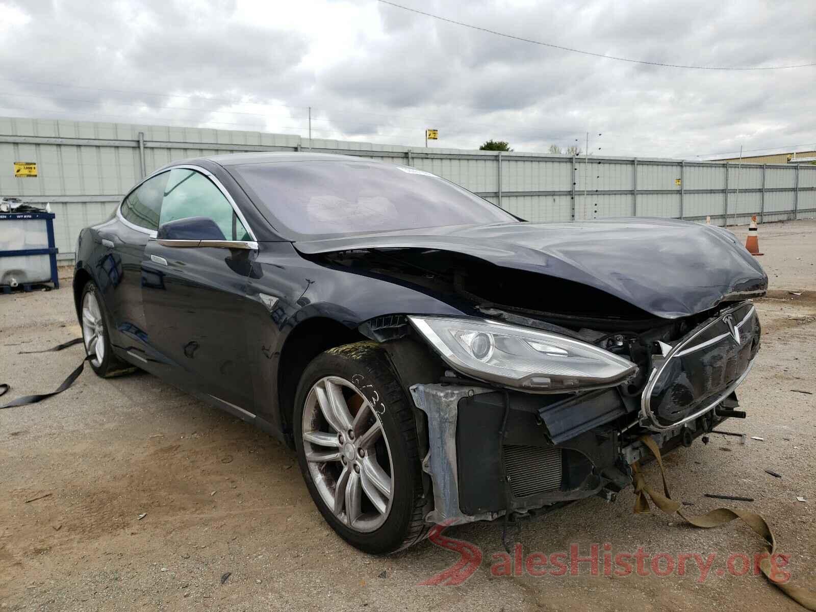 5YJSA1CGXDFP17436 2013 TESLA MODEL S