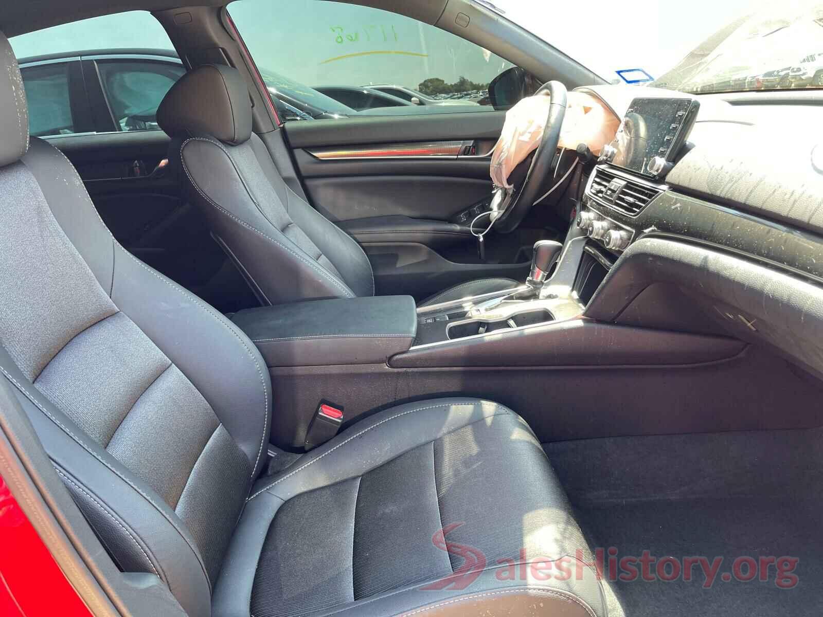 1HGCV1F37KA143998 2019 HONDA ACCORD