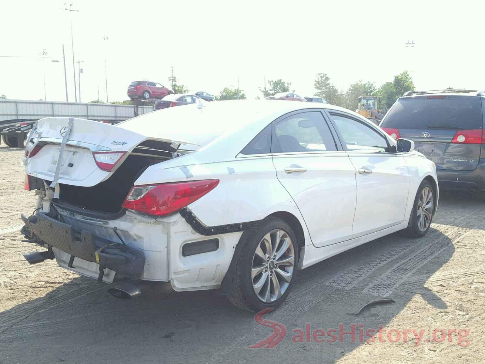 5NPEC4ABXCH411045 2012 HYUNDAI SONATA