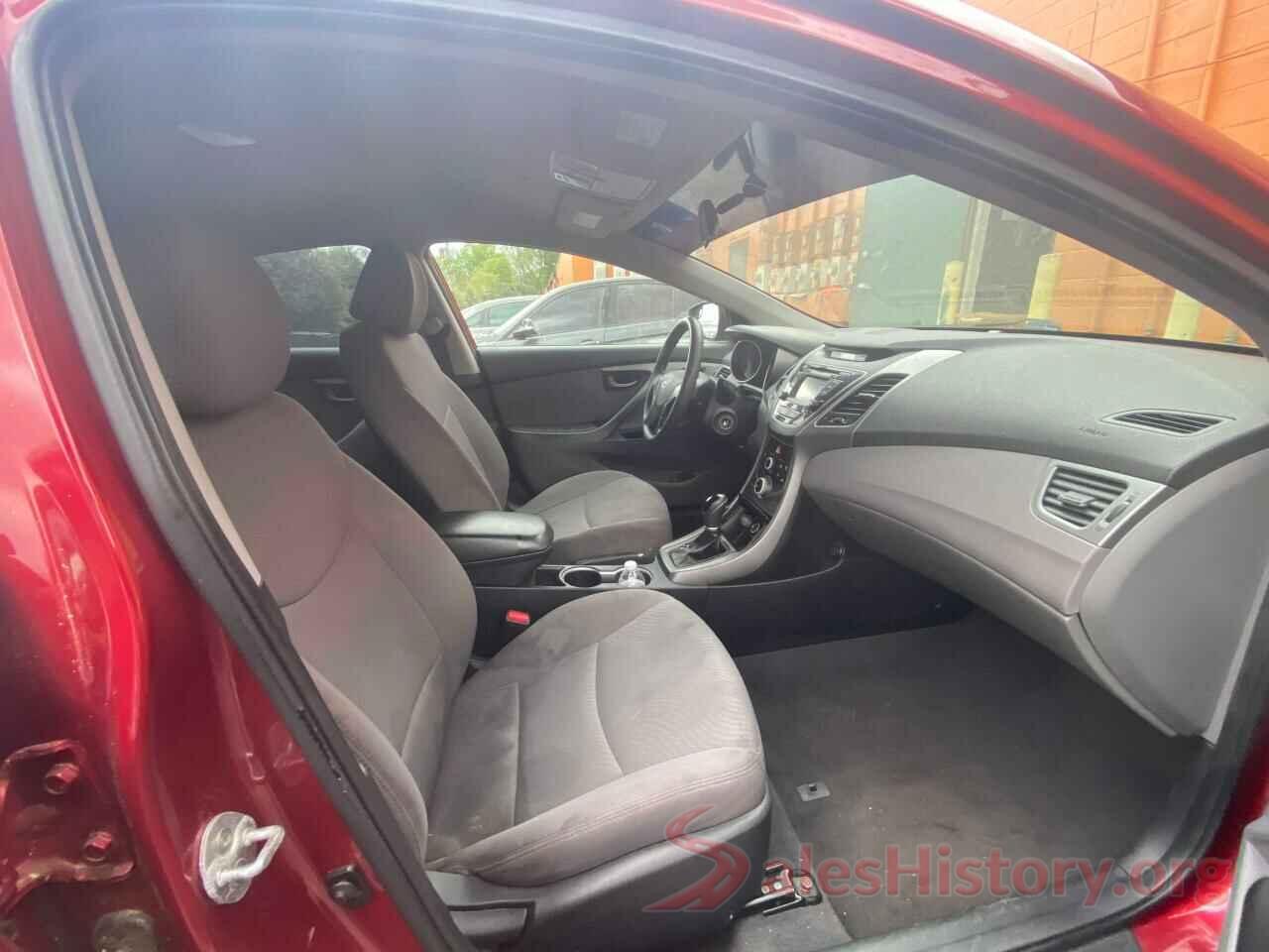 5NPDH4AE9GH655024 2016 HYUNDAI ELANTRA