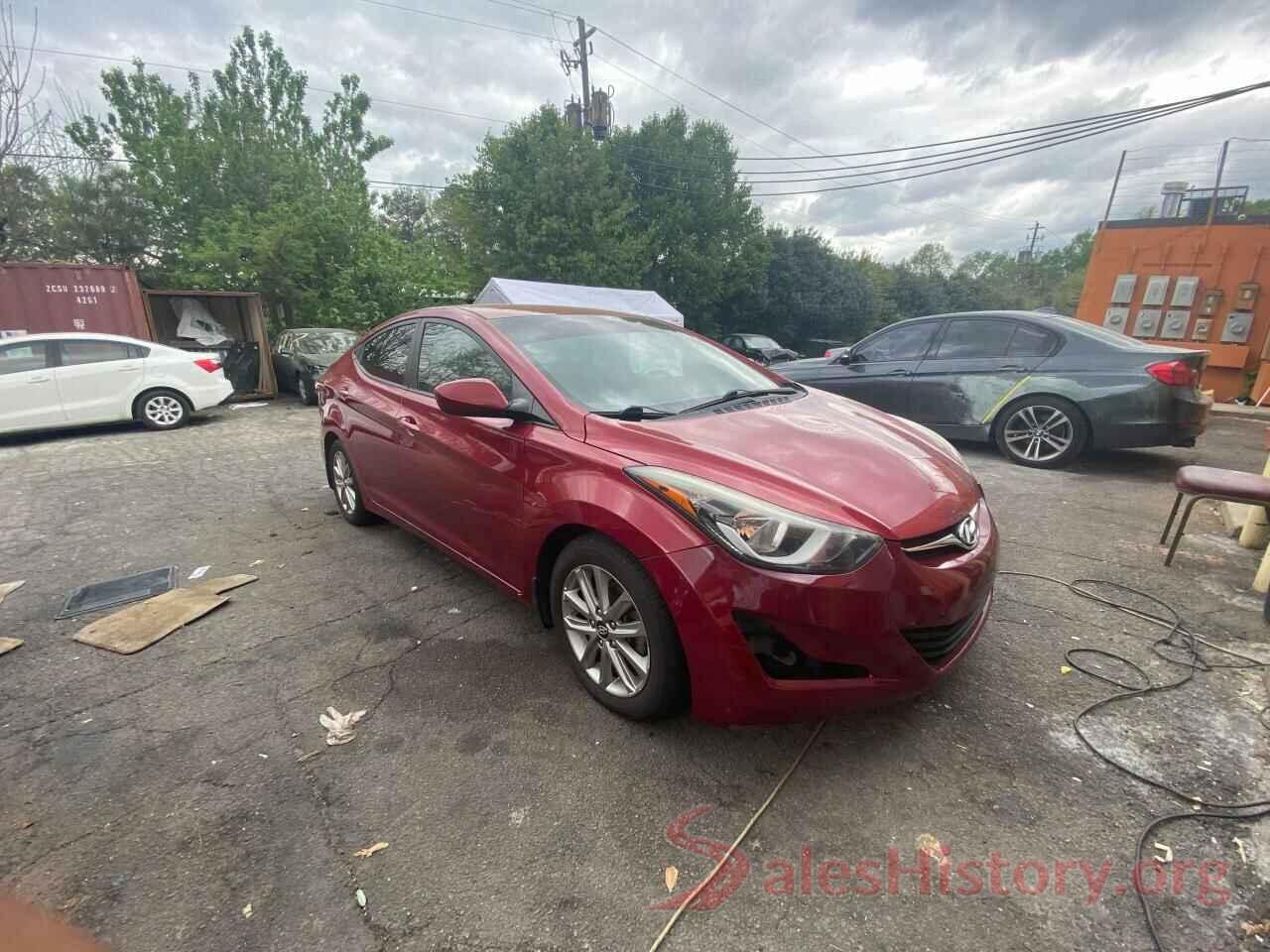 5NPDH4AE9GH655024 2016 HYUNDAI ELANTRA