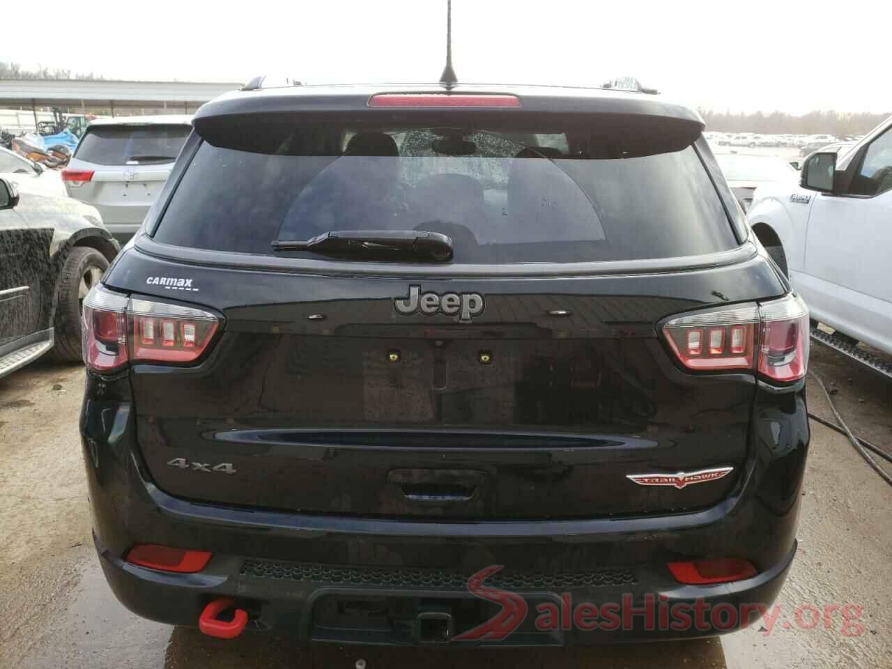 3C4NJDDBXJT146268 2018 JEEP COMPASS