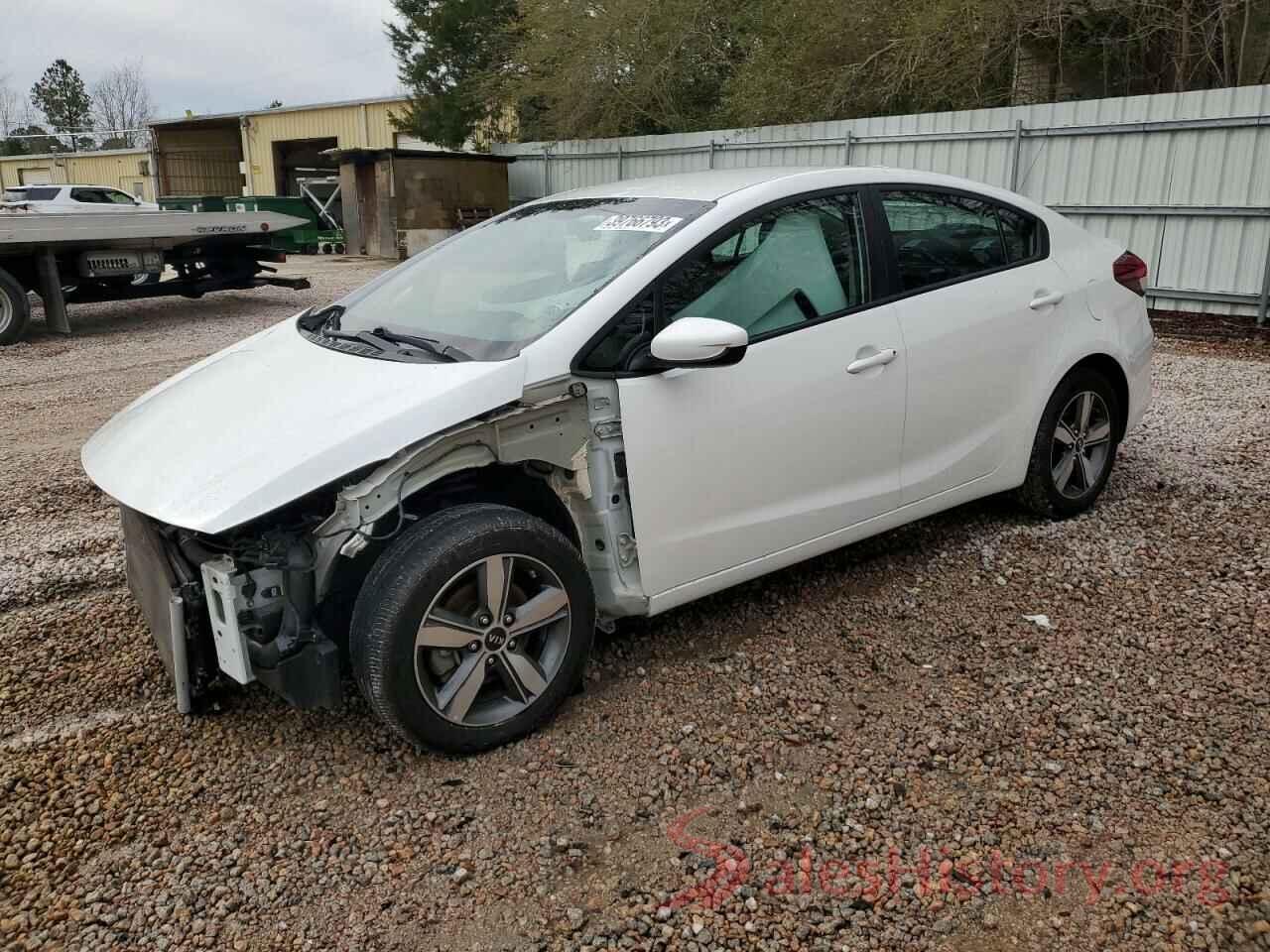 3KPFL4A70JE173160 2018 KIA FORTE