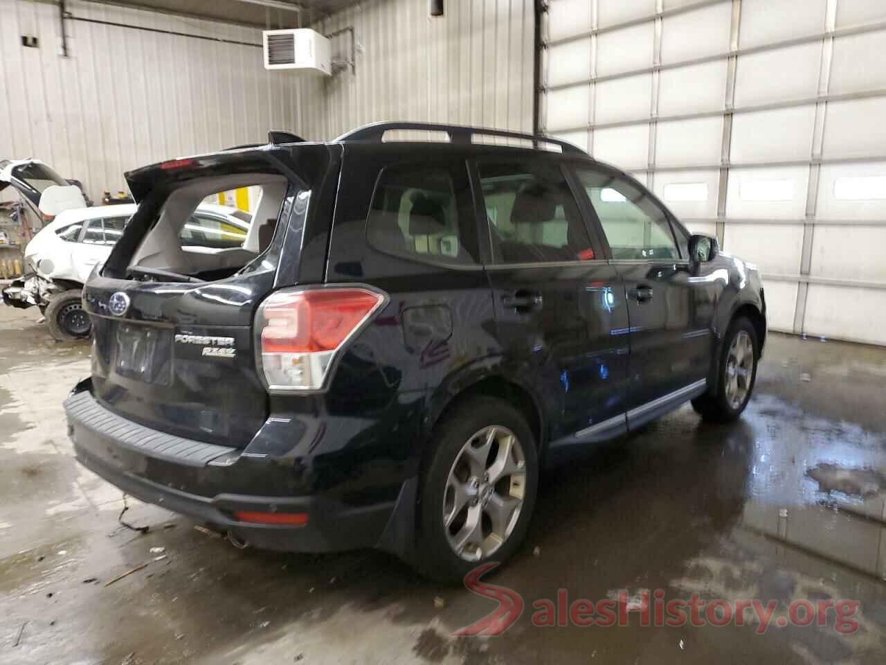 JF2SJAWCXHH588260 2017 SUBARU FORESTER