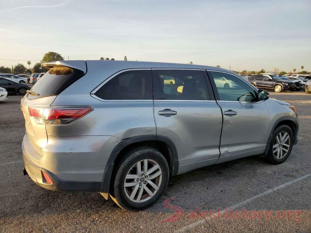 5TDZARFH9GS020955 2016 TOYOTA HIGHLANDER