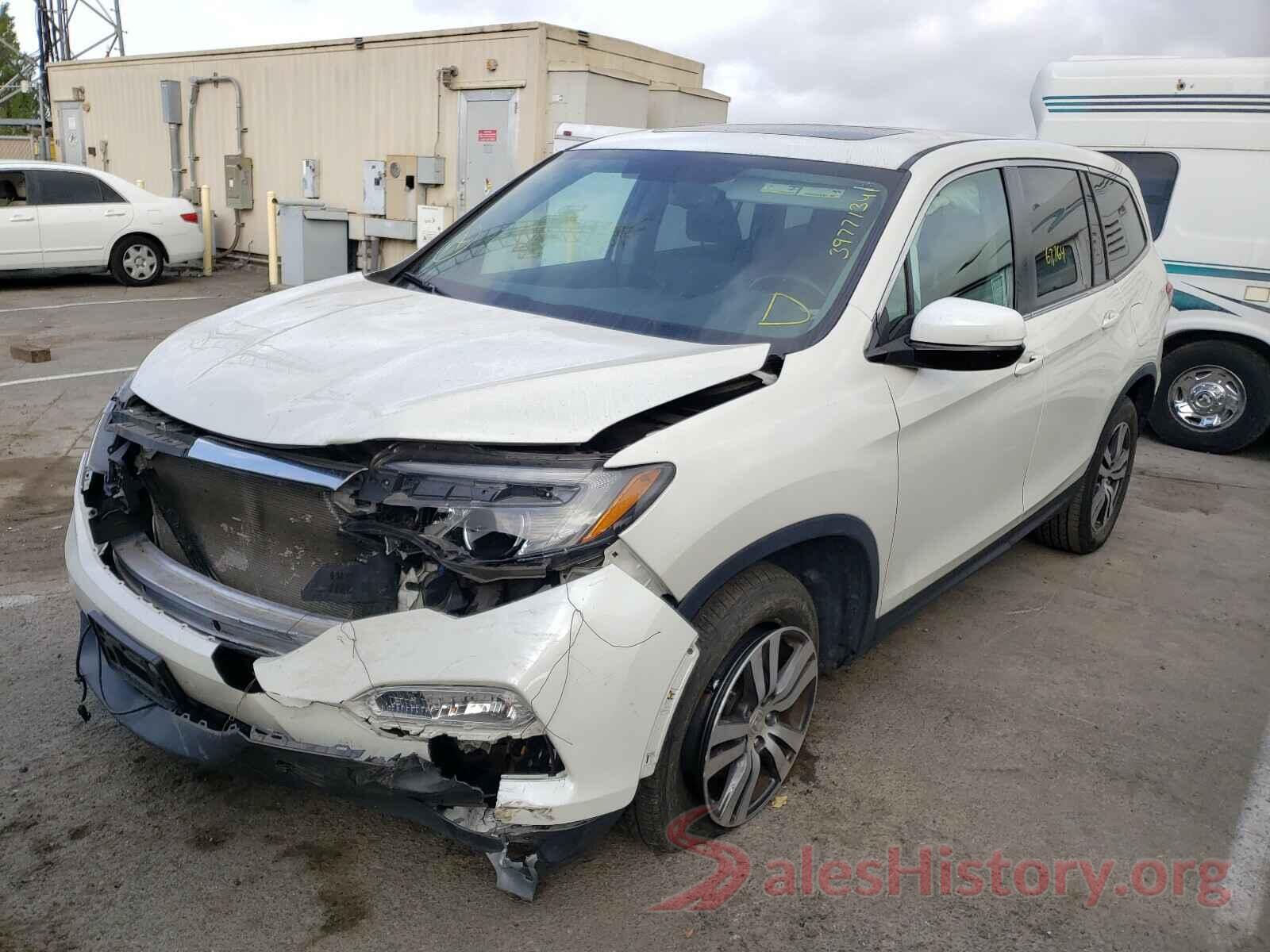 5FNYF6H52HB002317 2017 HONDA PILOT