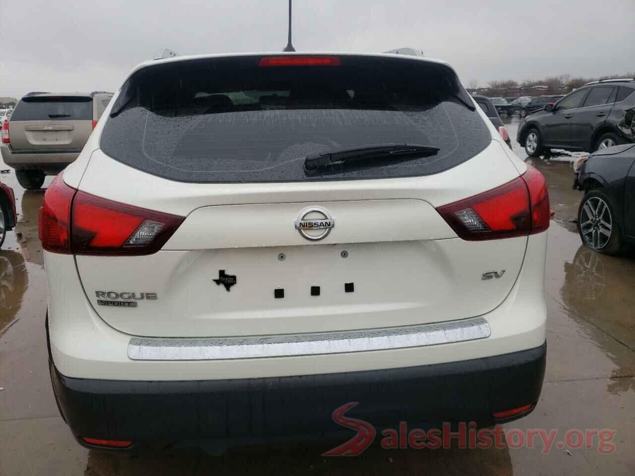 JN1BJ1CP5JW153334 2018 NISSAN ROGUE