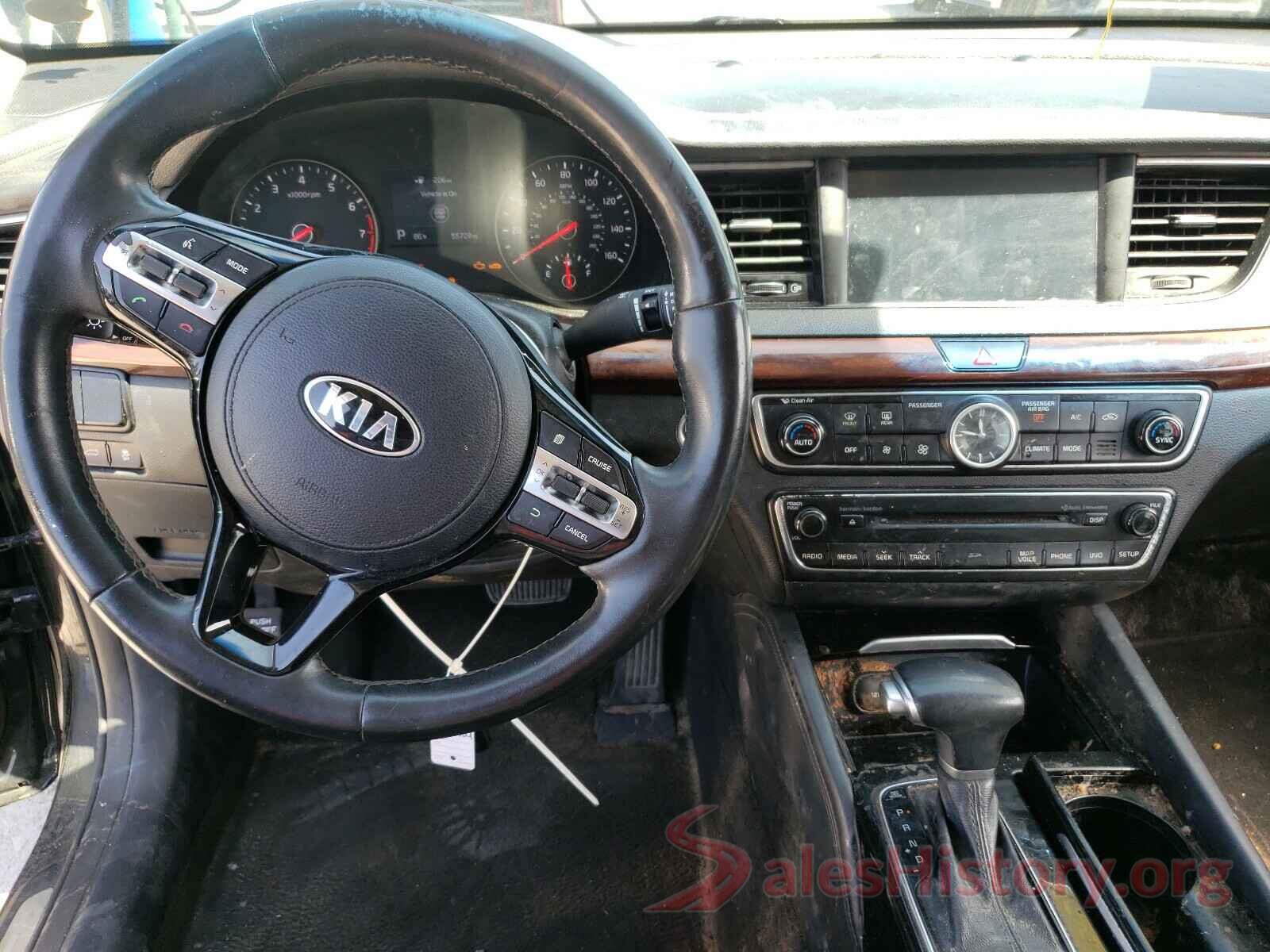 KNALC4J15H5068390 2017 KIA CADENZA