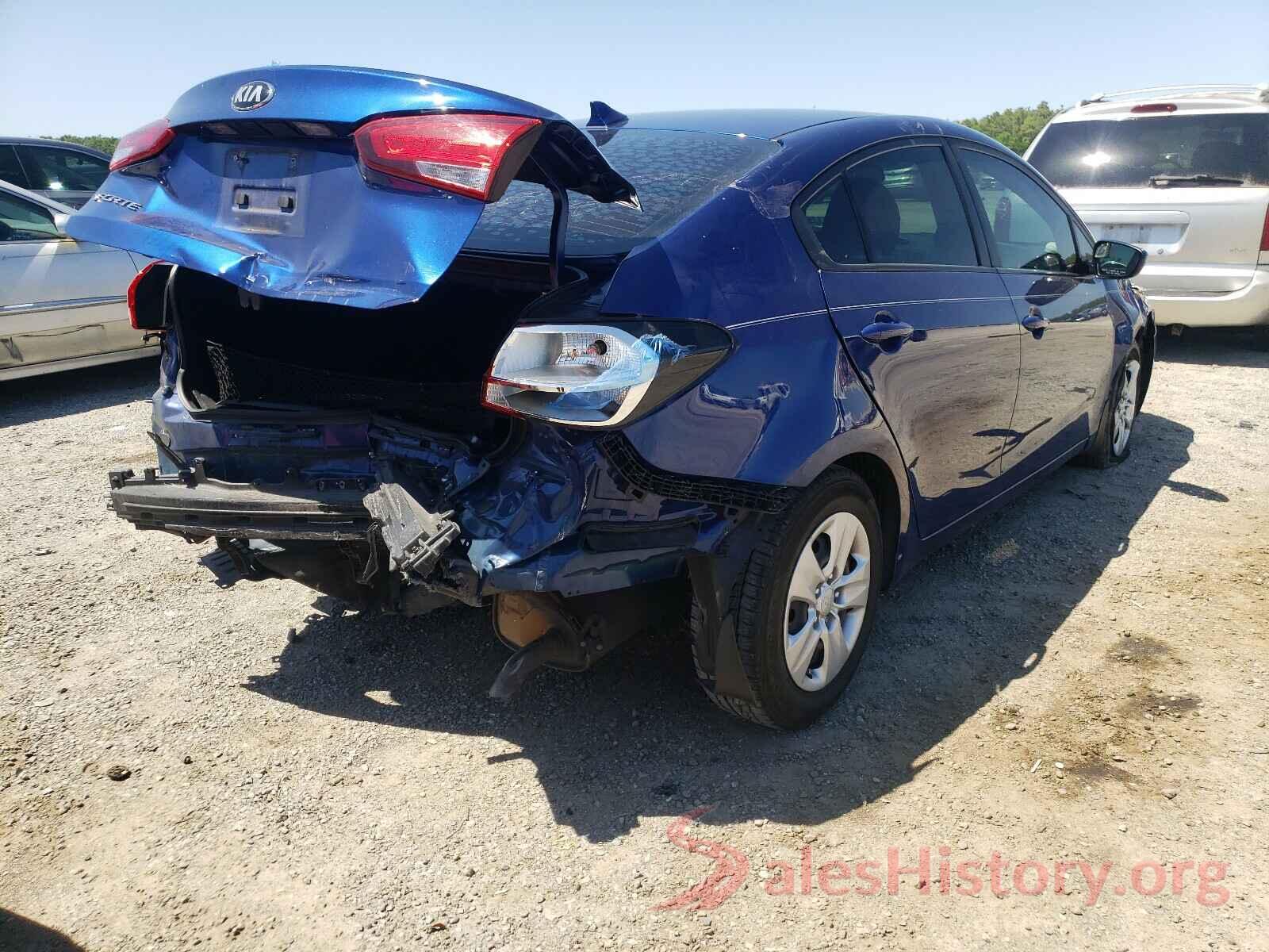 3KPFK4A78JE260615 2018 KIA FORTE