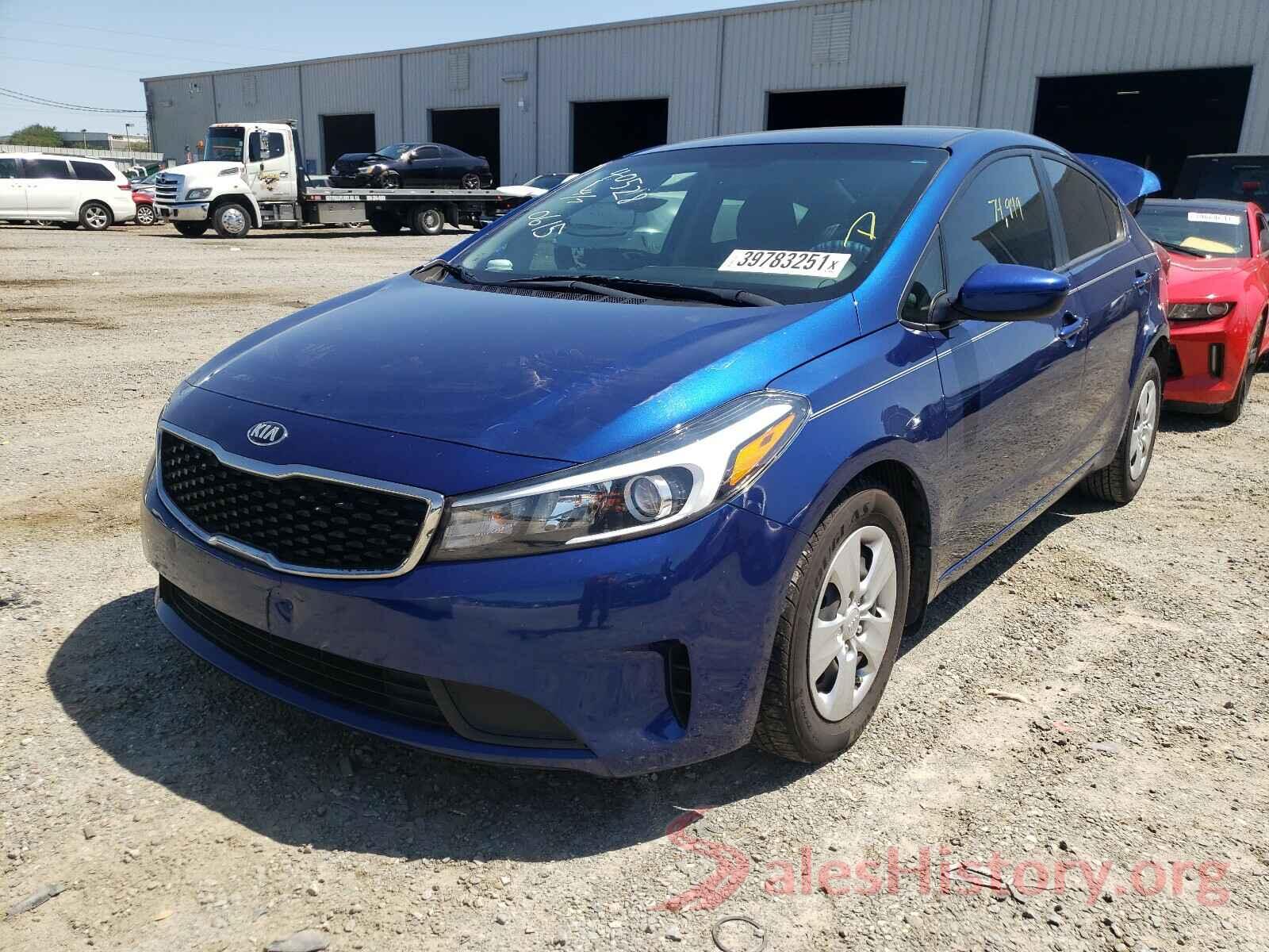 3KPFK4A78JE260615 2018 KIA FORTE