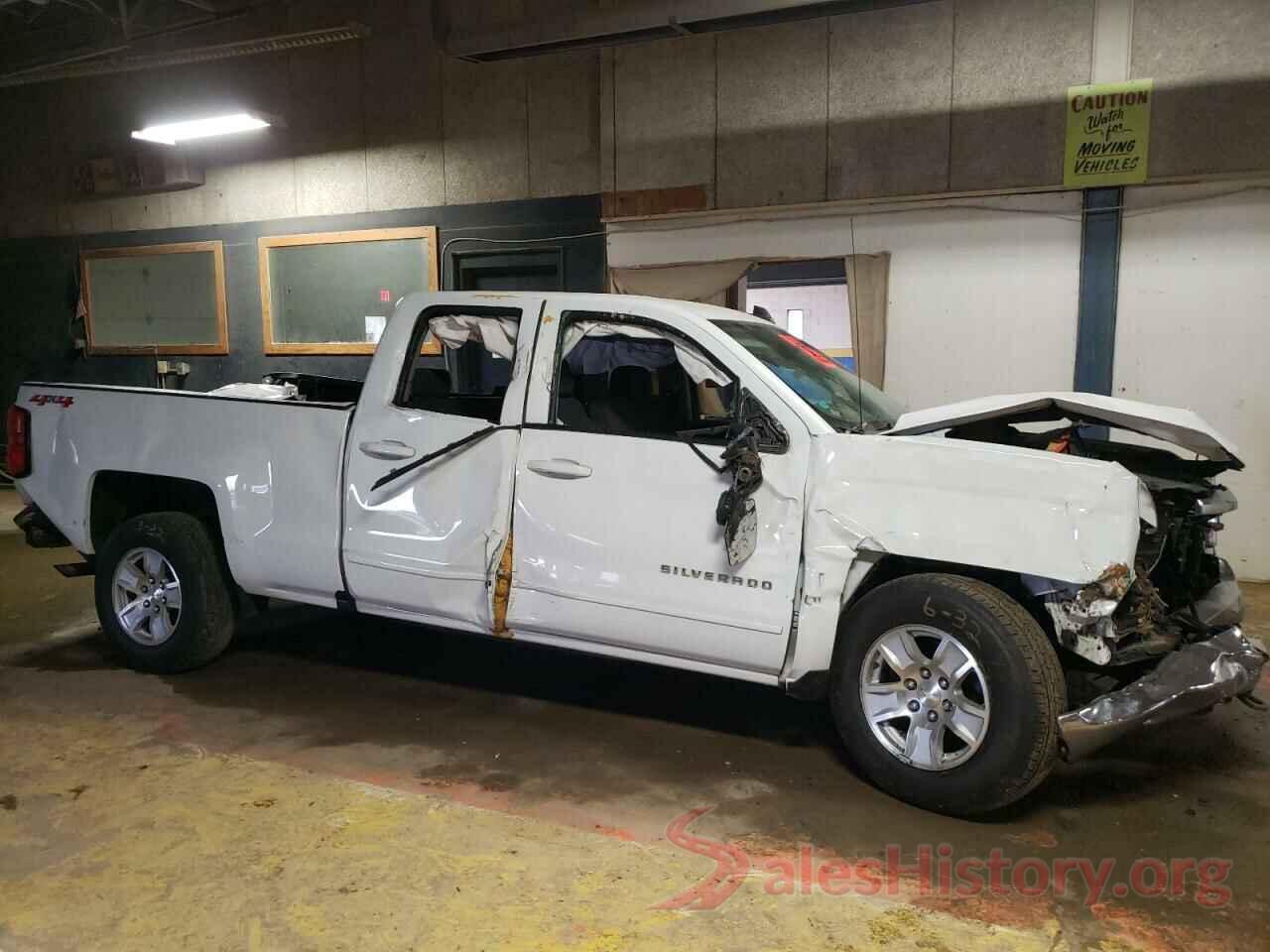 1GCVKREH7JZ370796 2018 CHEVROLET SILVERADO