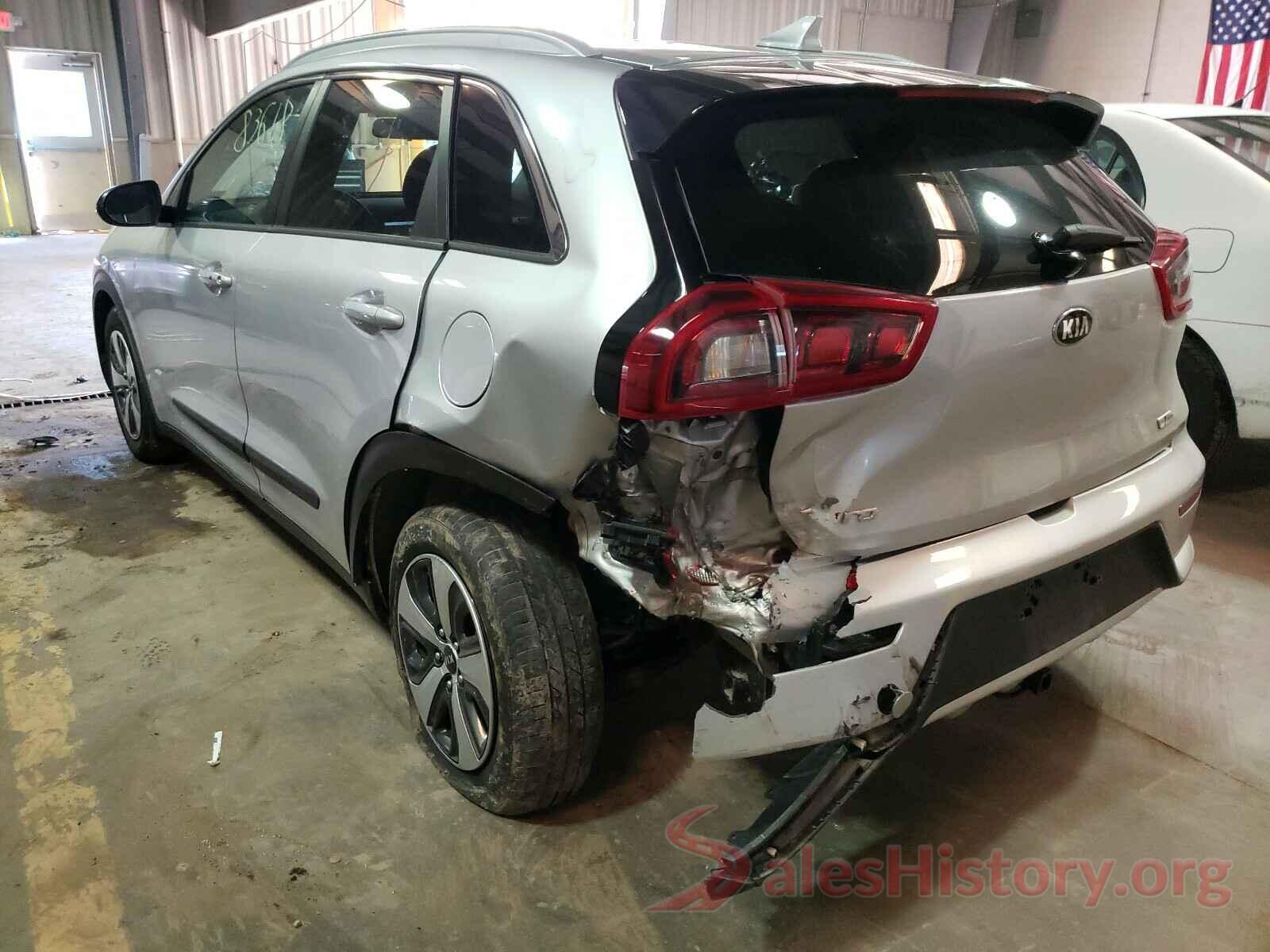 KNDCB3LC8H5049069 2017 KIA NIRO