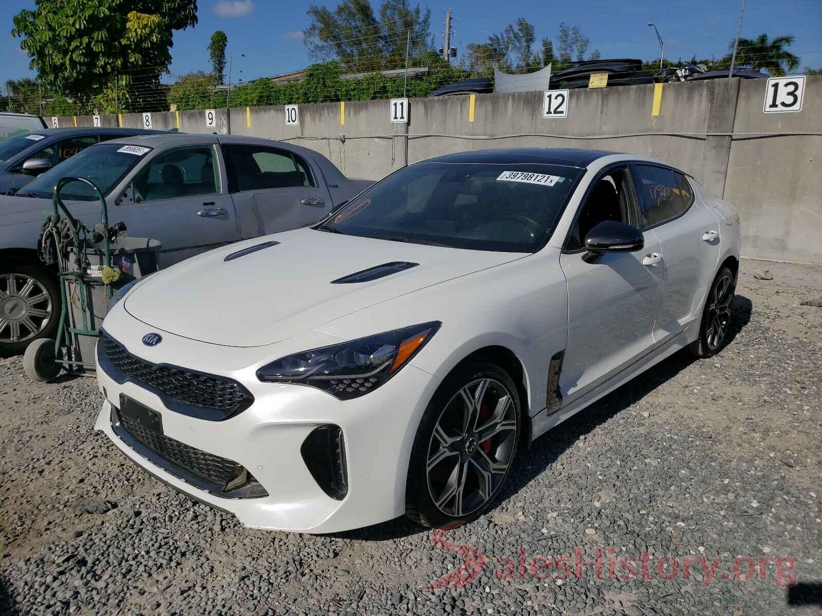 KNAE45LC8J6039072 2018 KIA STINGER