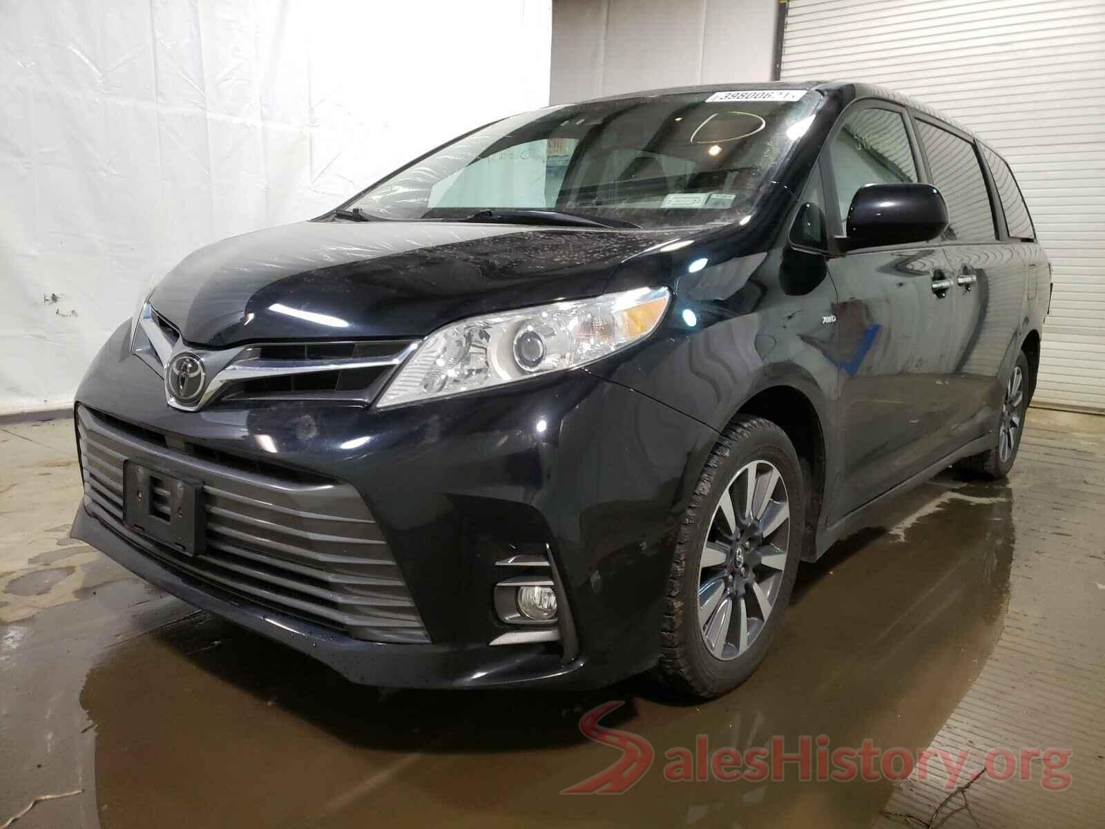 5TDDZ3DC9JS191395 2018 TOYOTA SIENNA