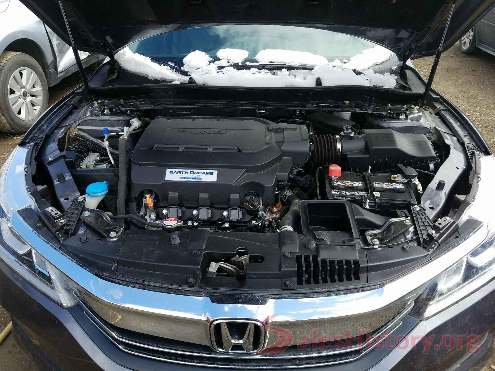 1HGCR3F8XHA038229 2017 HONDA ACCORD