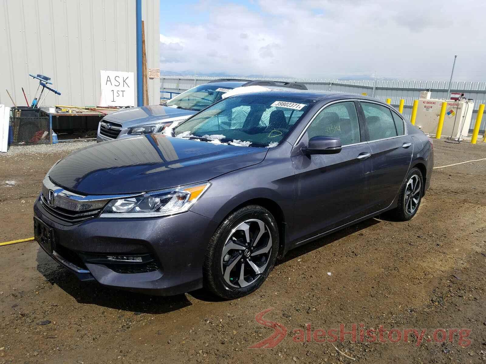 1HGCR3F8XHA038229 2017 HONDA ACCORD