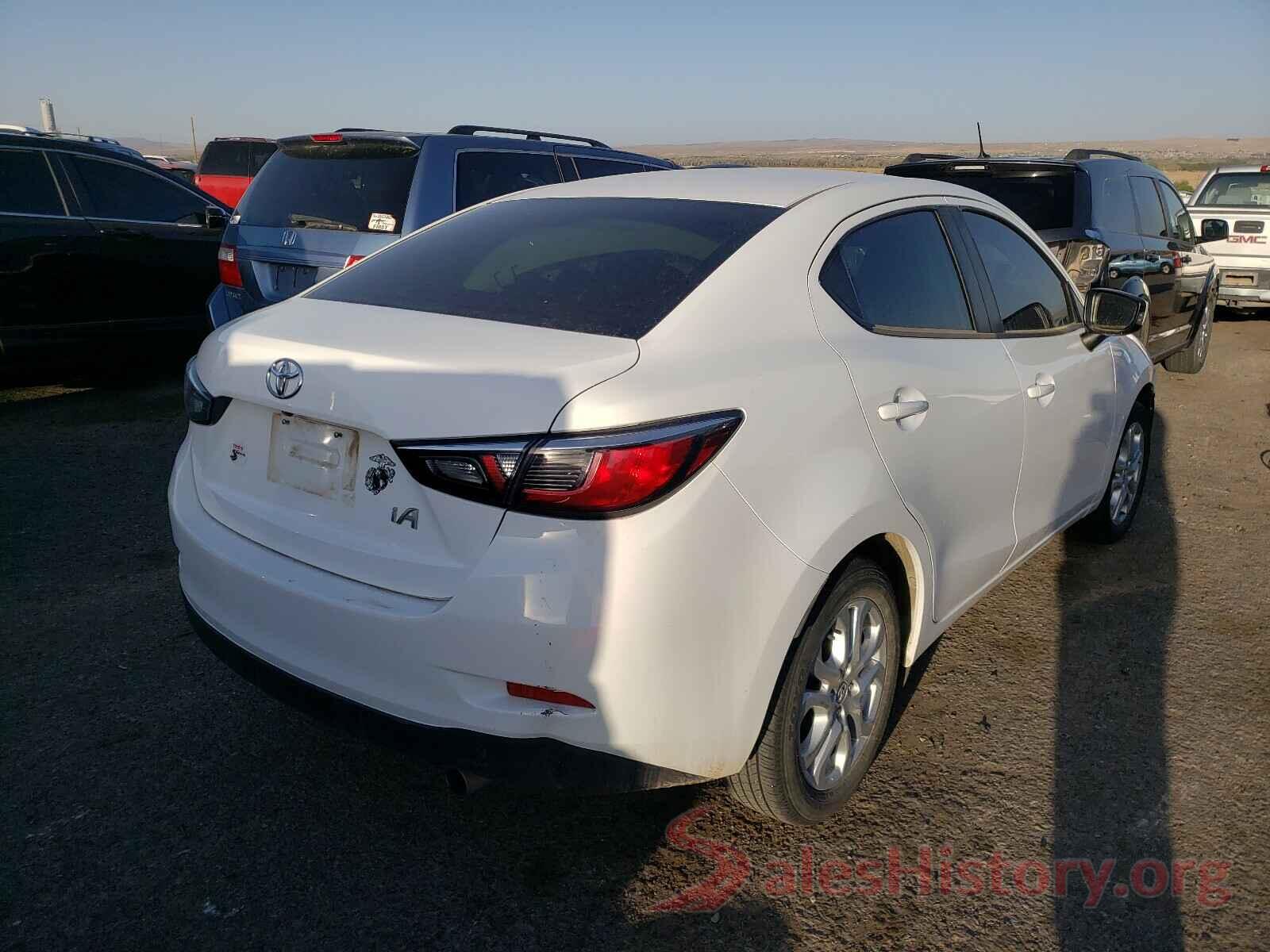 3MYDLBYV3JY301035 2018 TOYOTA YARIS