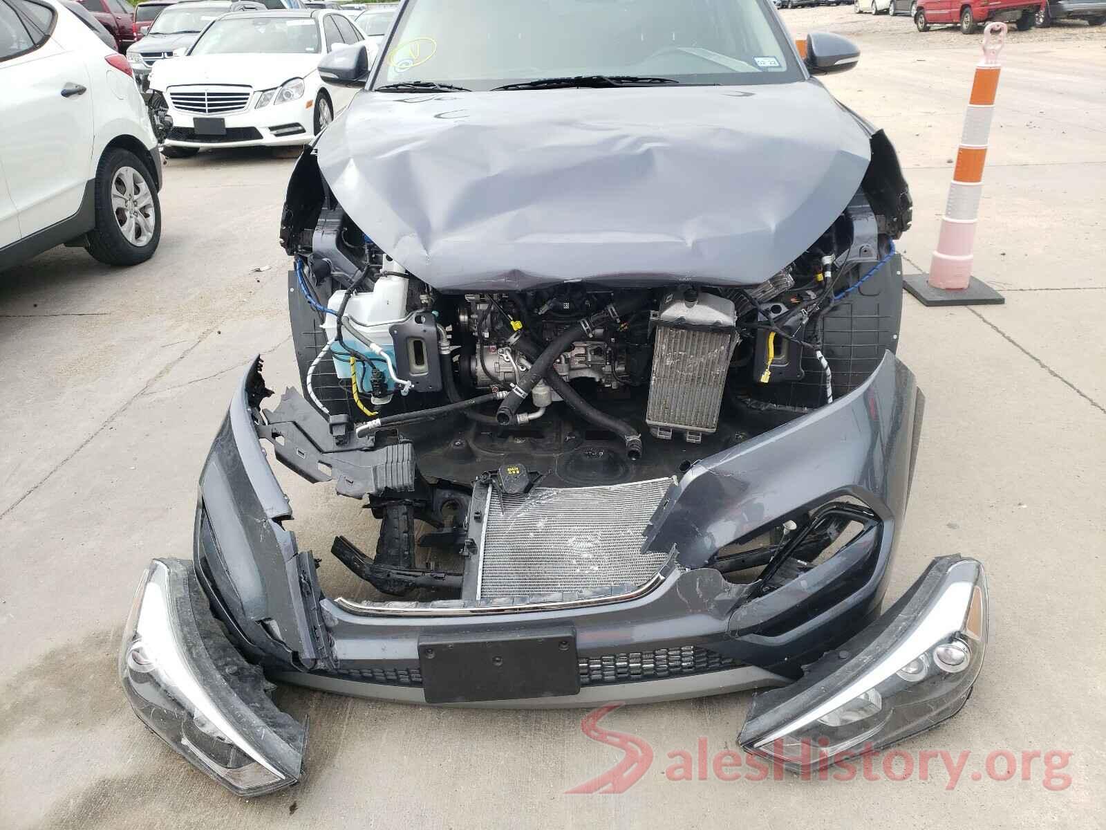 KM8J33A22JU646790 2018 HYUNDAI TUCSON