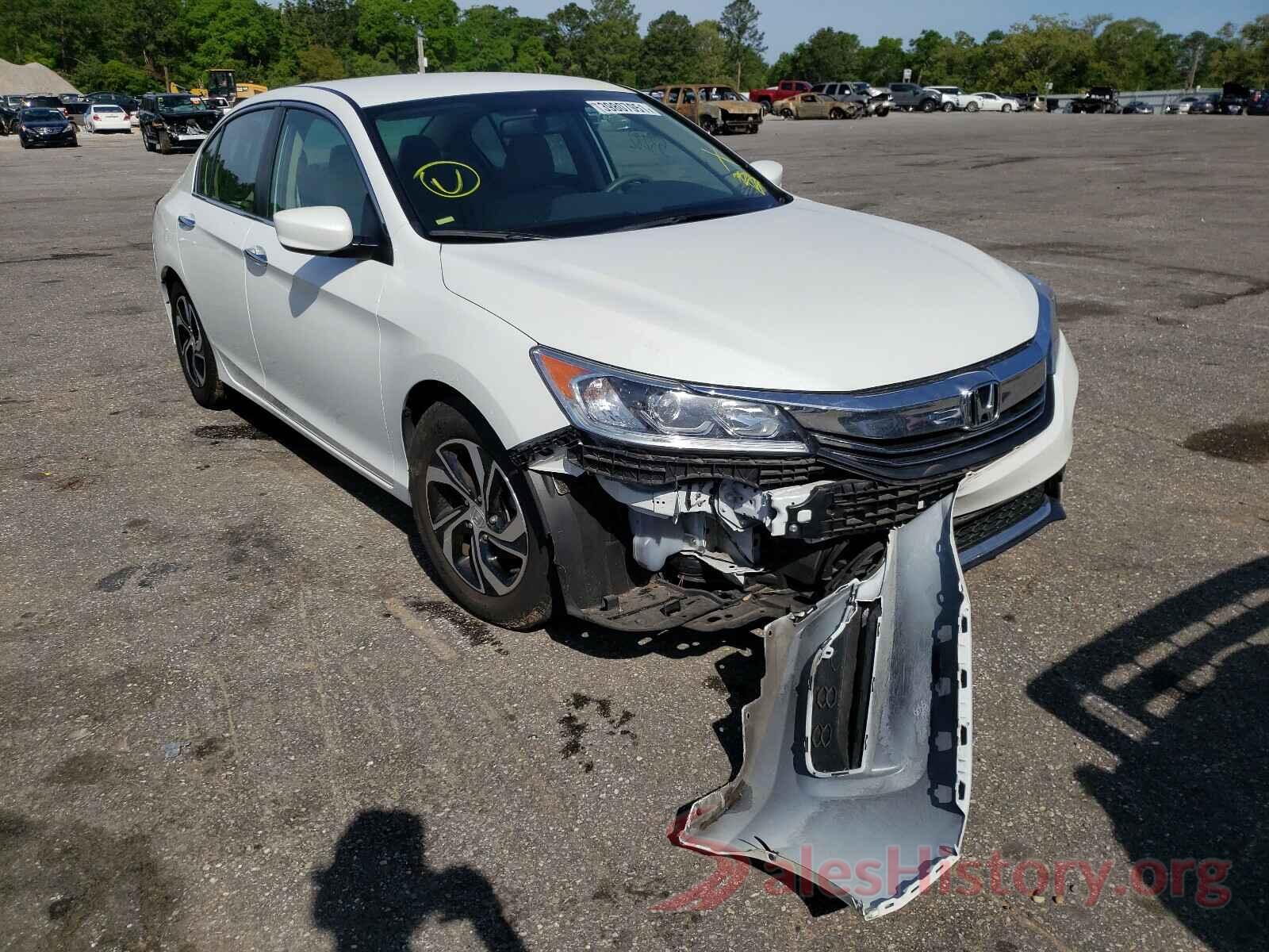 1HGCR2F32HA111947 2017 HONDA ACCORD