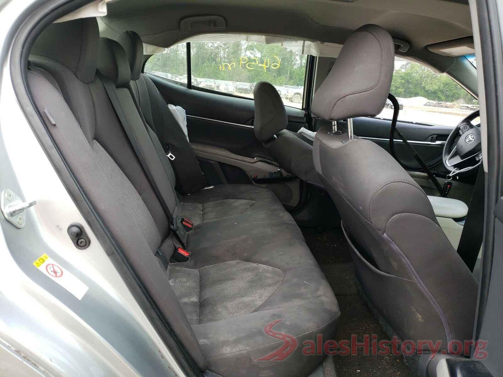 JTNB11HK5J3045402 2018 TOYOTA CAMRY