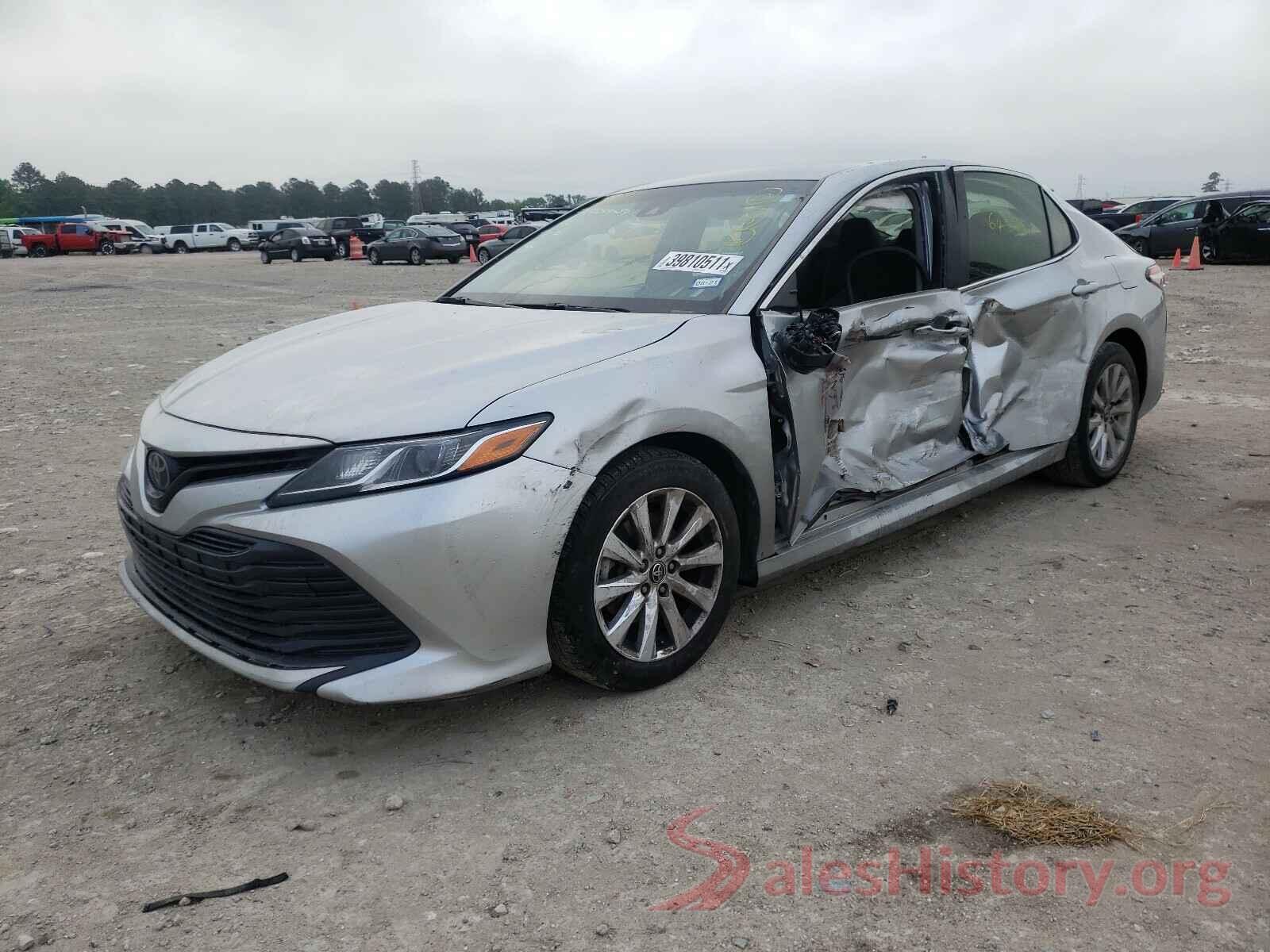 JTNB11HK5J3045402 2018 TOYOTA CAMRY