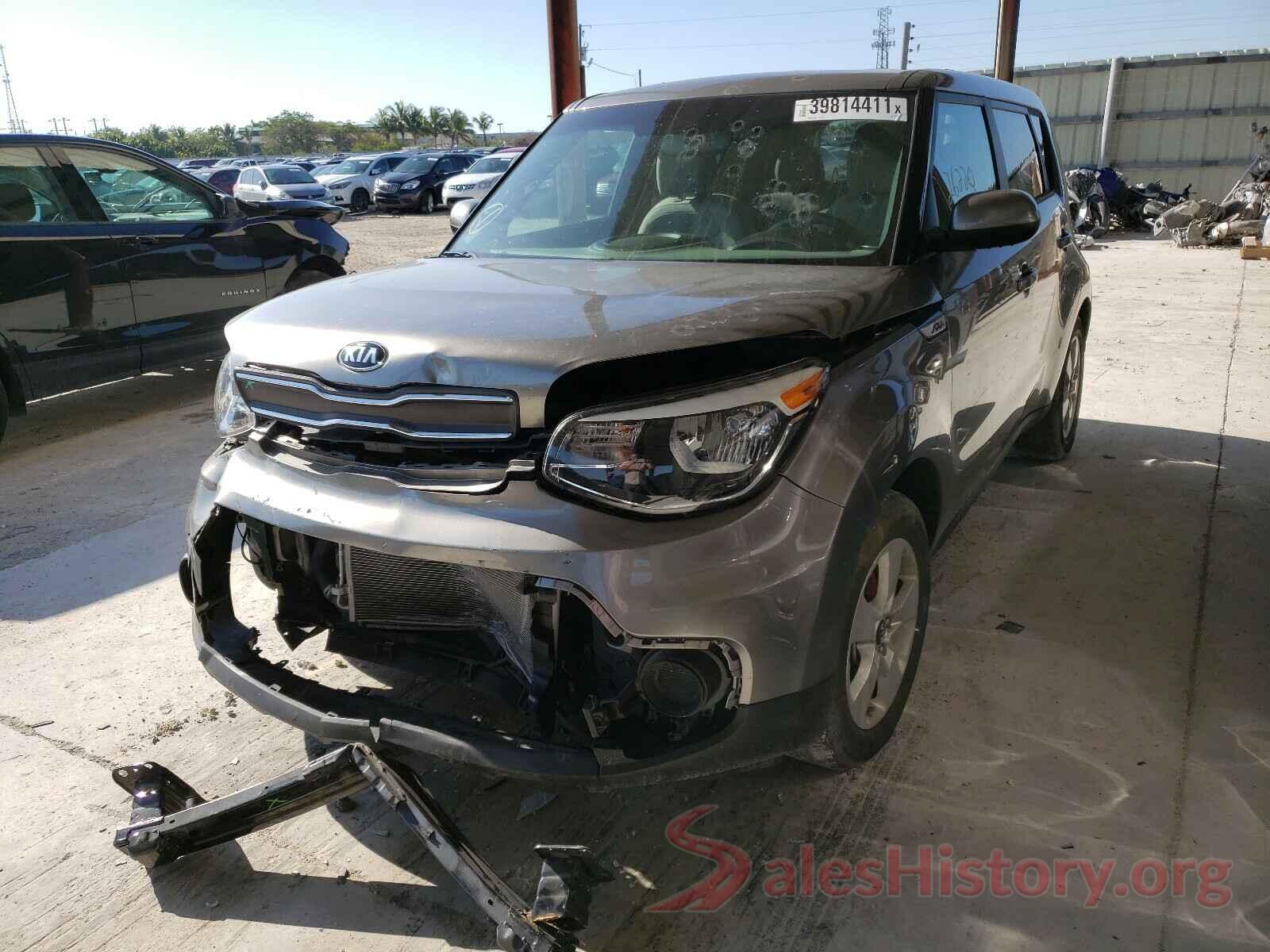 KNDJN2A28J7600615 2018 KIA SOUL