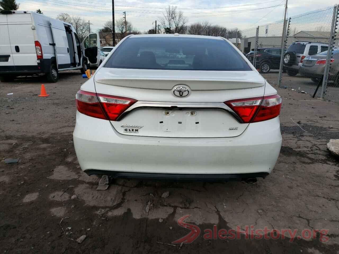 4T1BF1FK0FU028870 2015 TOYOTA CAMRY