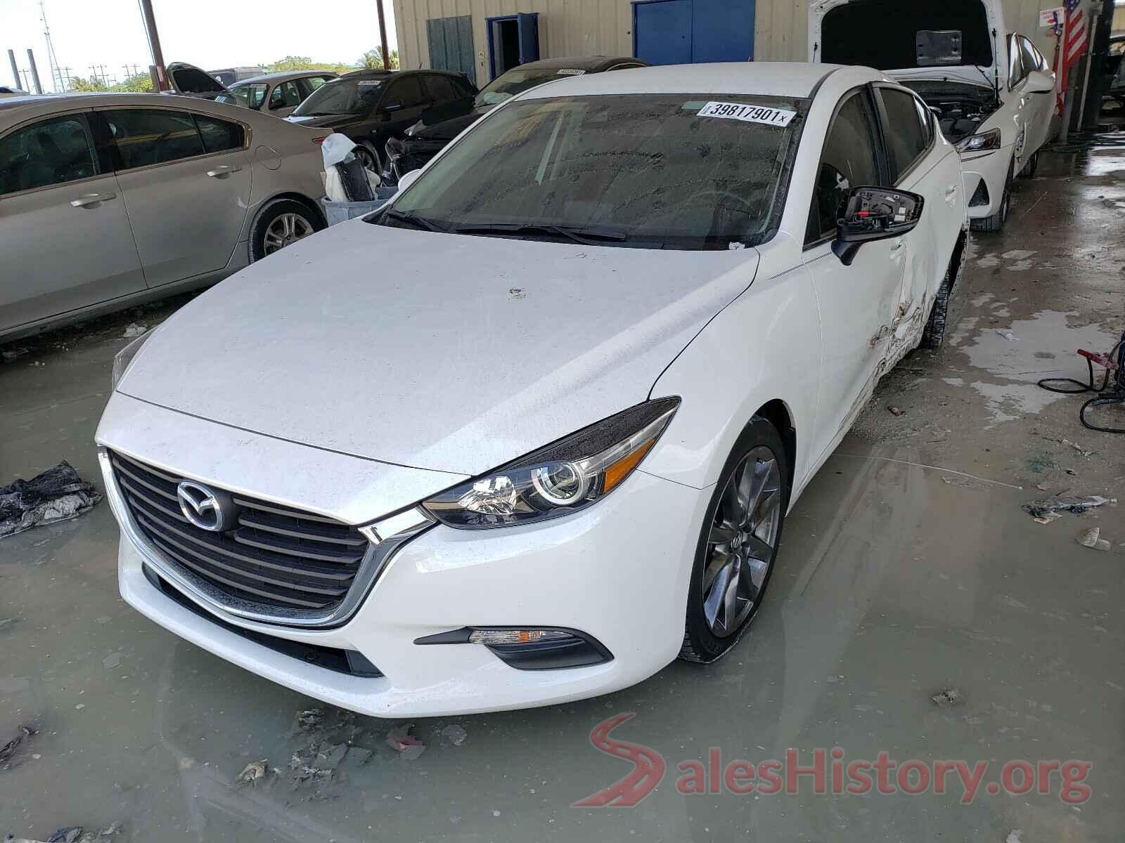 3MZBN1V37JM216877 2018 MAZDA 3