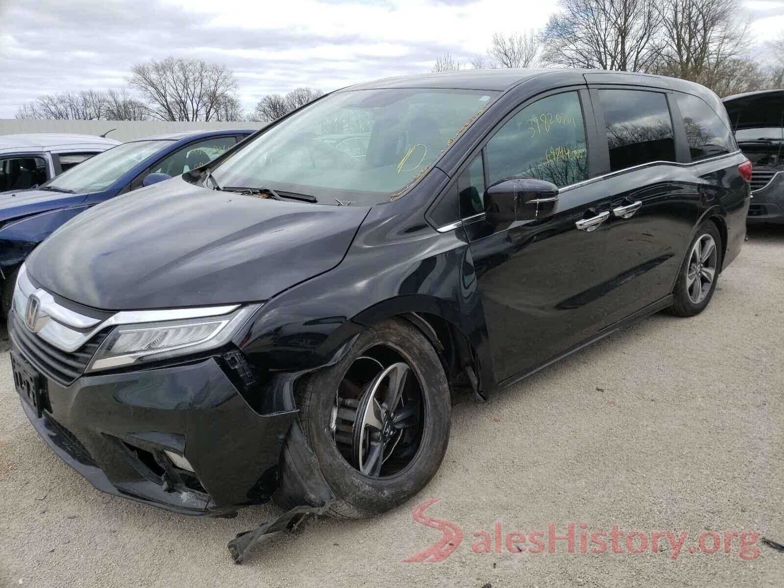 5FNRL6H82JB011967 2018 HONDA ODYSSEY