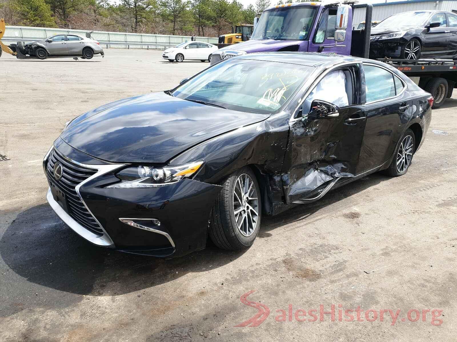 58ABK1GG7HU056392 2017 LEXUS ES350