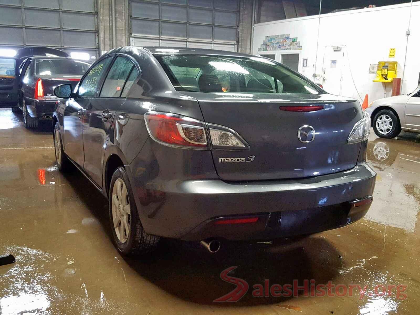 JM1BL1VF3B1383447 2011 MAZDA 3