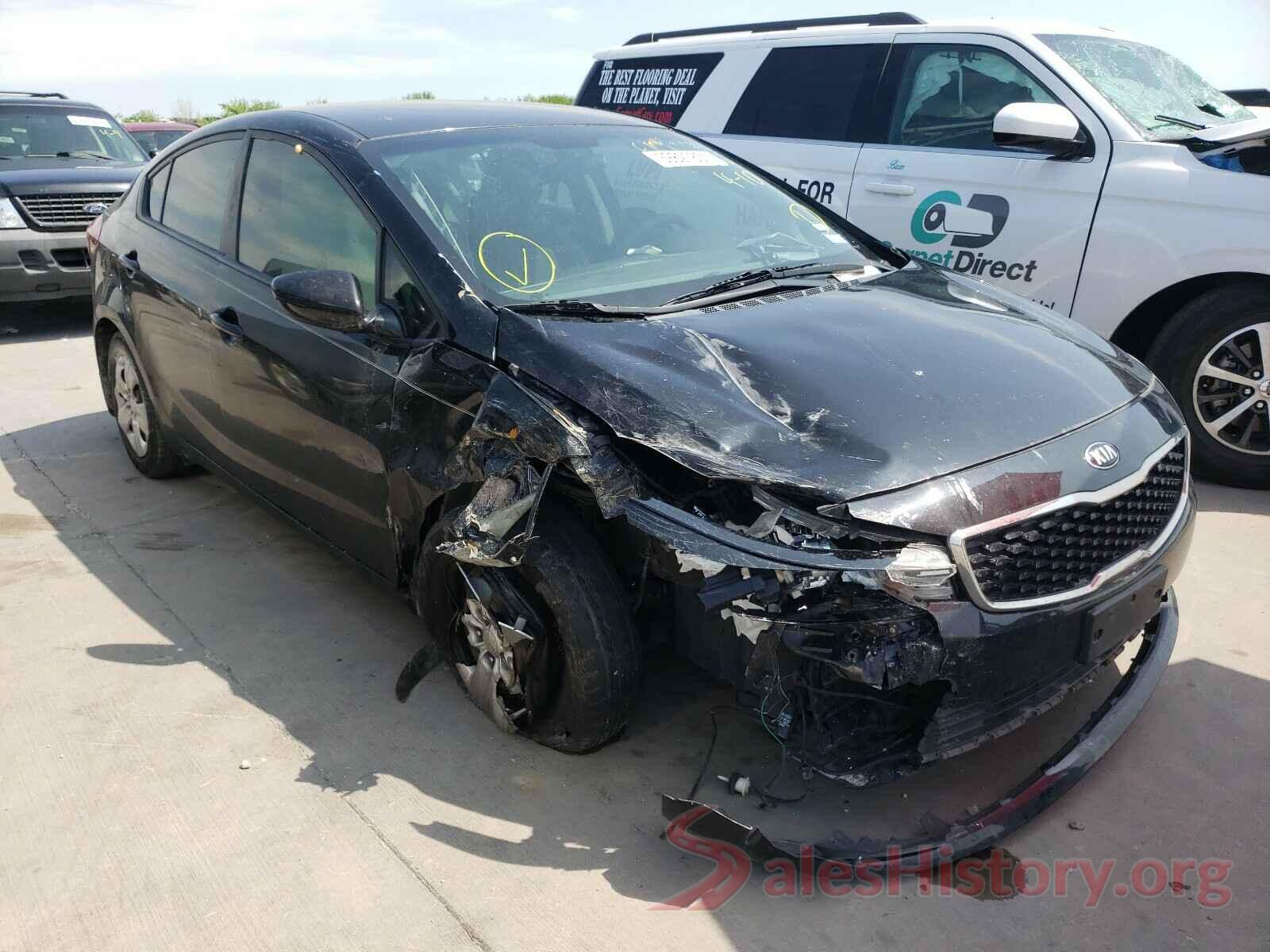 3KPFK4A77HE041767 2017 KIA FORTE