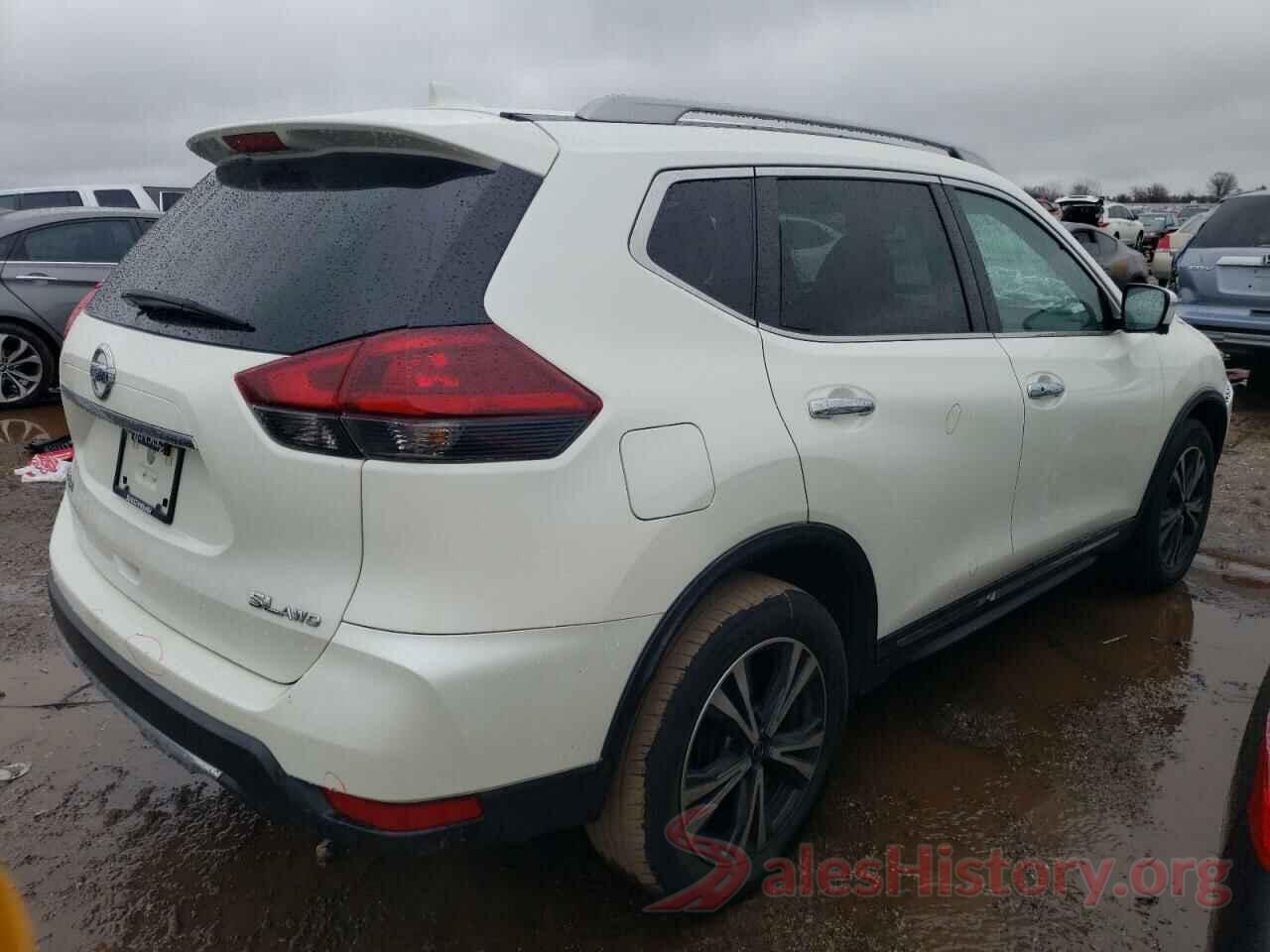 5N1AT2MV7JC806717 2018 NISSAN ROGUE