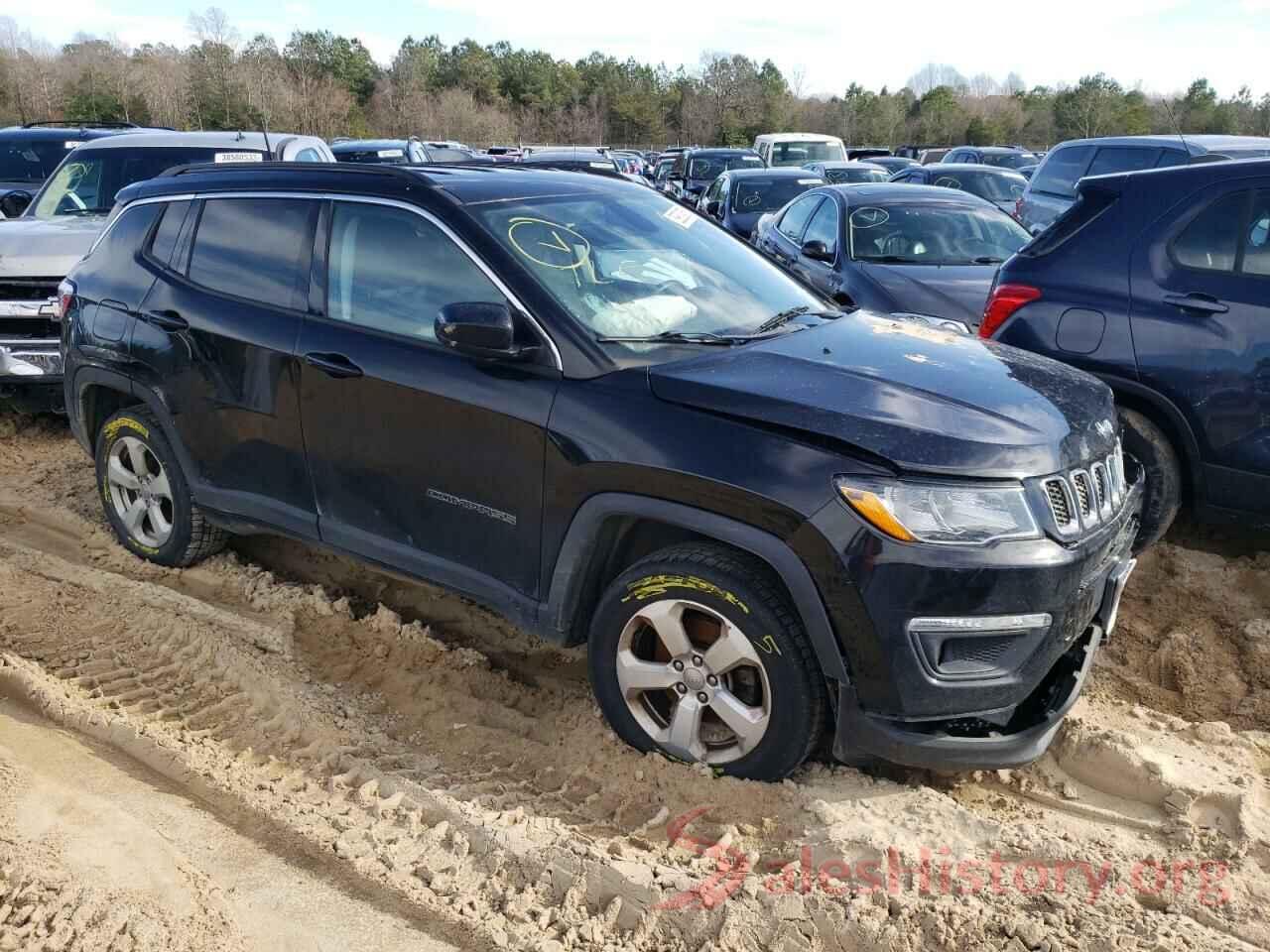 3C4NJDBB2JT284017 2018 JEEP COMPASS