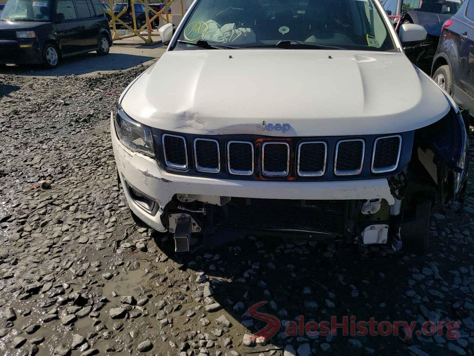 3C4NJDBB5JT467427 2018 JEEP COMPASS