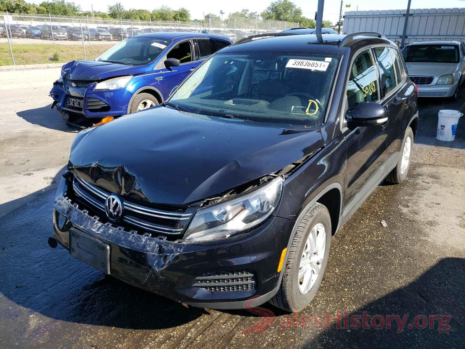 WVGBV7AX2HK016999 2017 VOLKSWAGEN TIGUAN