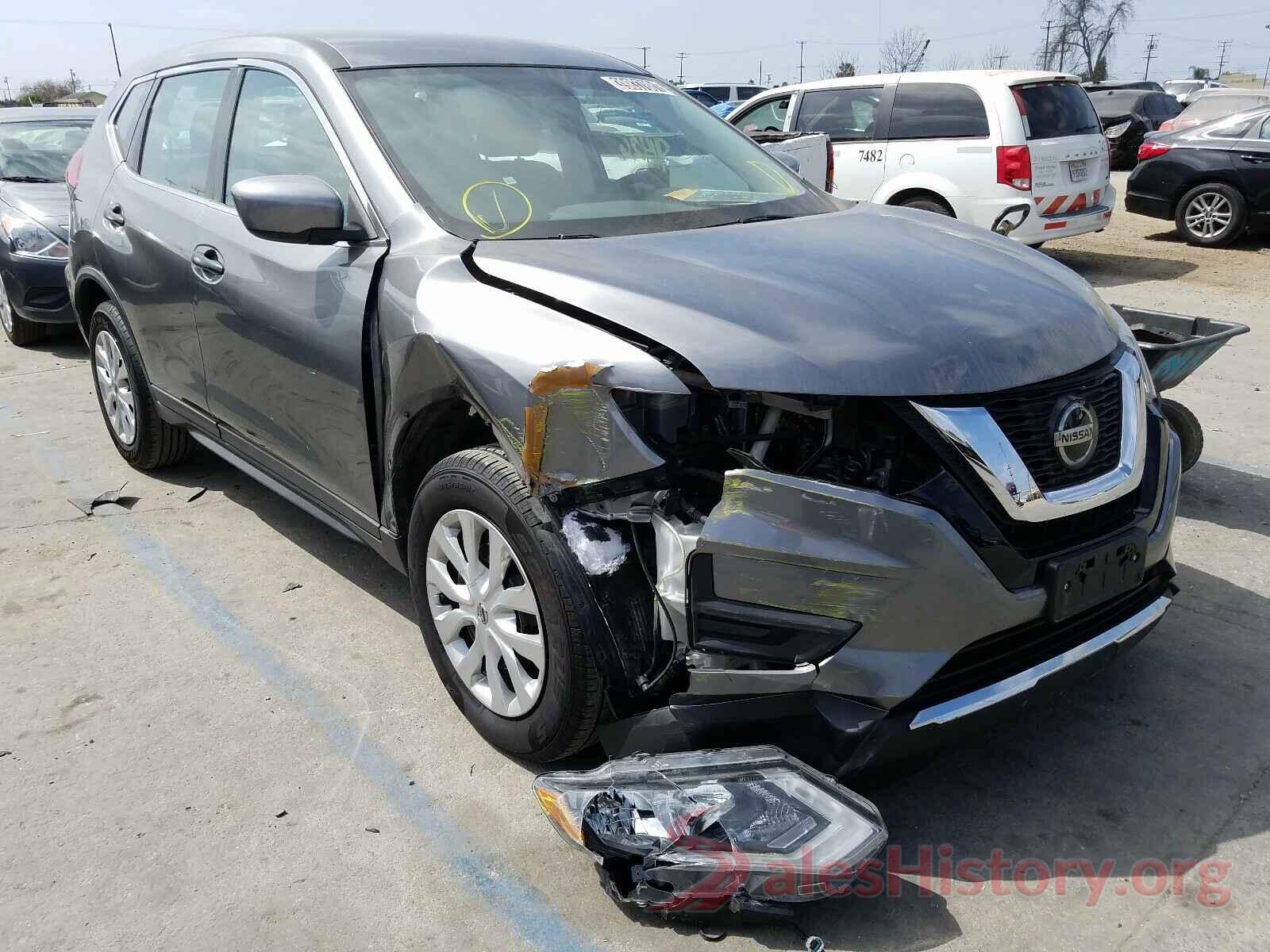 KNMAT2MT9JP537762 2018 NISSAN ROGUE