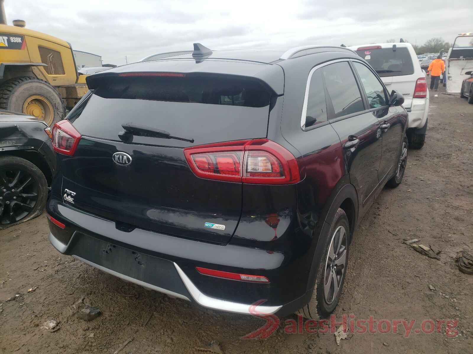 KNDCB3LC7H5082323 2017 KIA NIRO