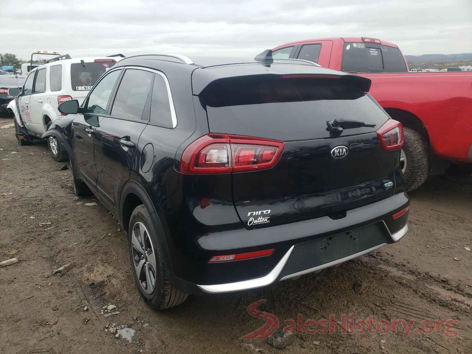 KNDCB3LC7H5082323 2017 KIA NIRO