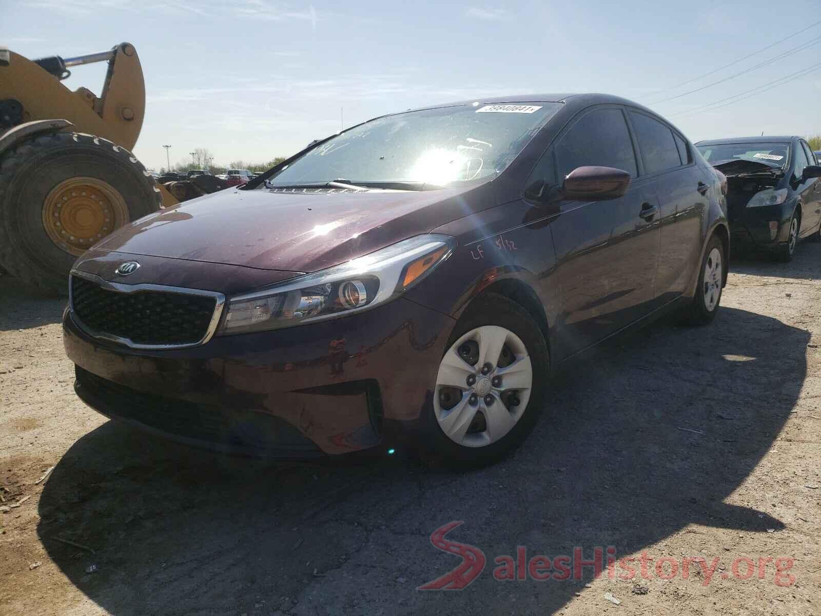 3KPFK4A74HE028121 2017 KIA FORTE