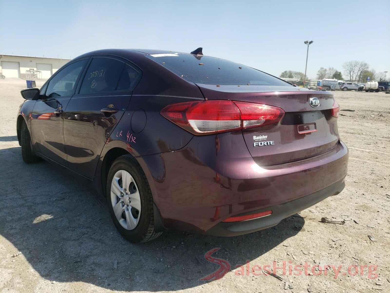 3KPFK4A74HE028121 2017 KIA FORTE