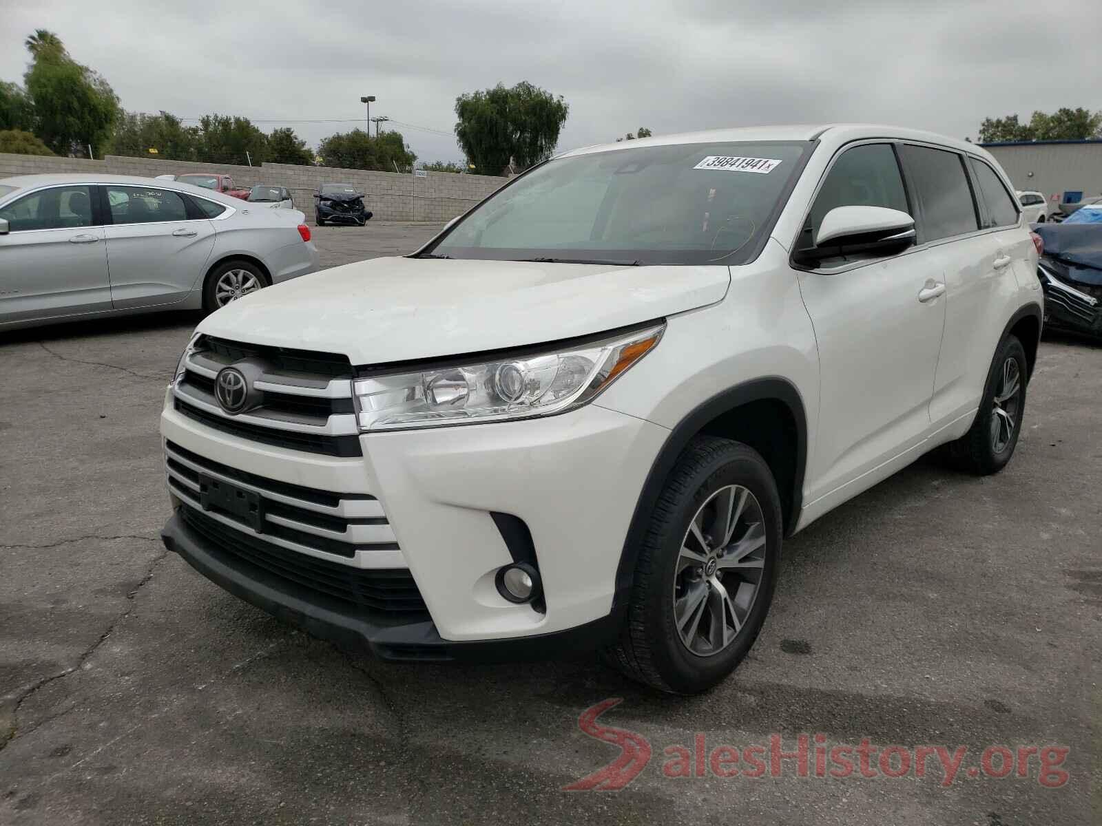 5TDZZRFH4HS220040 2017 TOYOTA HIGHLANDER