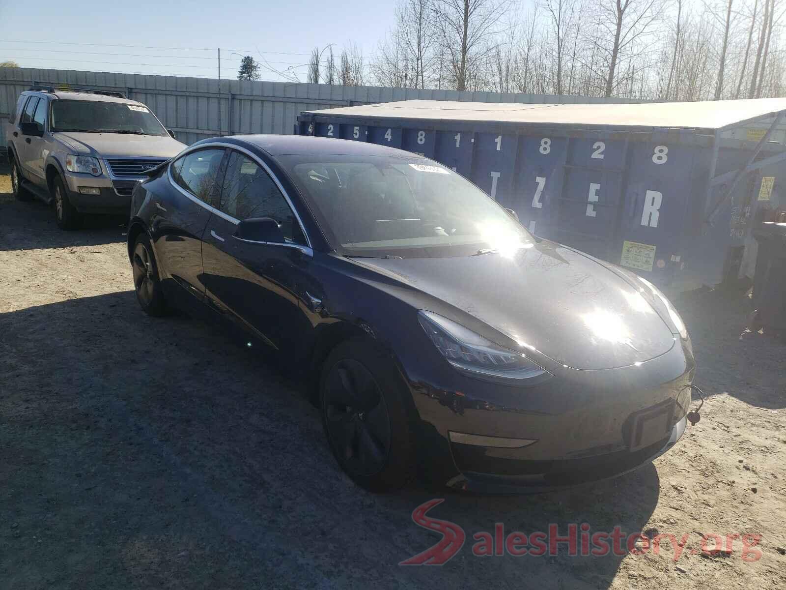 5YJ3E1EA1JF021058 2018 TESLA MODEL 3